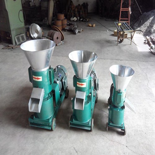 玉米杆加工颗粒机 小中大型饲料颗粒加工机械 家用电三相电都可