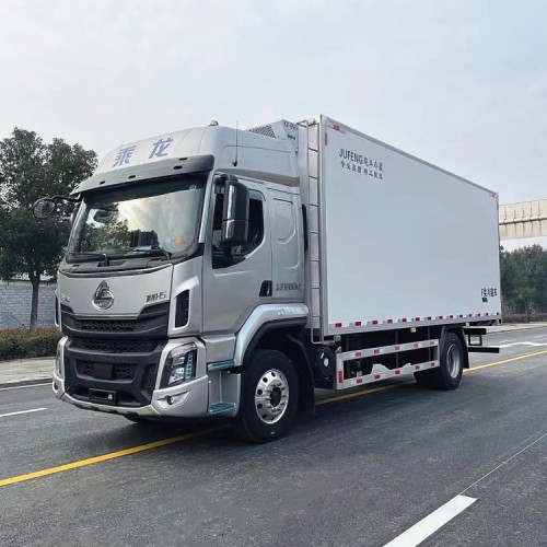 国六6.8米柳汽乘龙H5冷藏车 果蔬冻货长途运输适用车型