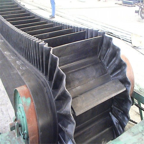 大倾角挡边输送带