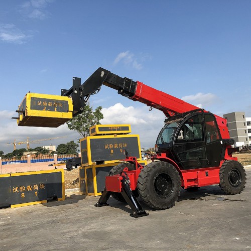 3吨伸缩臂叉车 3吨叉车