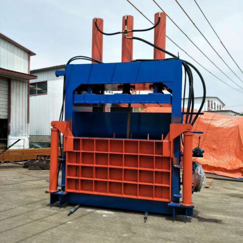 无纺布液压打包机  皮革边角料液压打包机  废料液压打包机