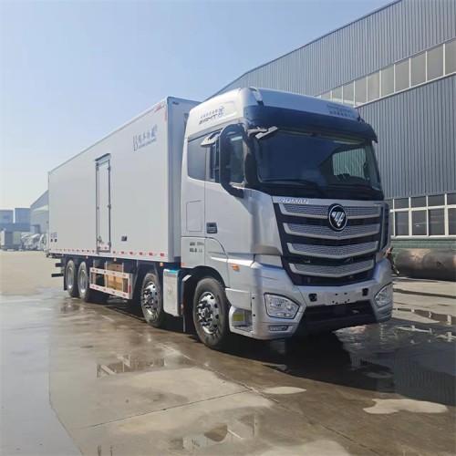 福田9米6自动档气囊桥冷藏车 32吨冷链运输车 拉水果损失小