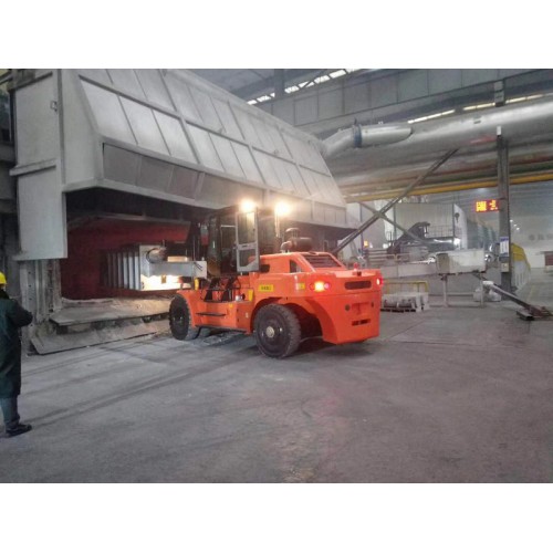 加料车生产厂家-铝行业金属冶炼加料车技术参数