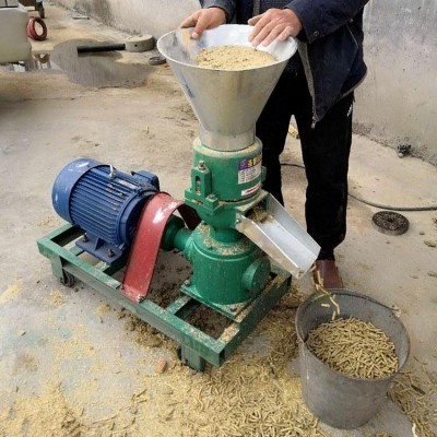 颗粒机 养鸡喂羊鸭鹅吃的饲料颗粒 秸秆颗粒机