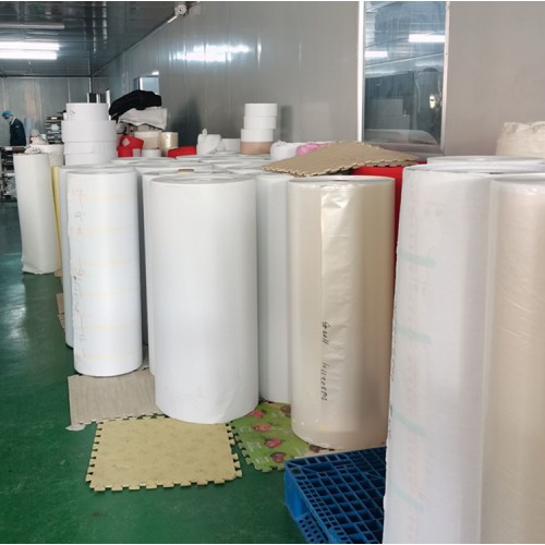 卷材胶布卷材涂胶水刺布卷材山东济南厂家供应