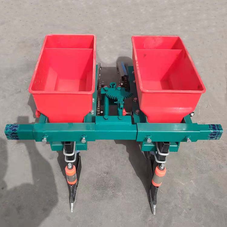 苞米施肥机