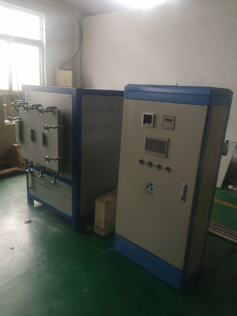 全自动控制真空气氛炉 (1)