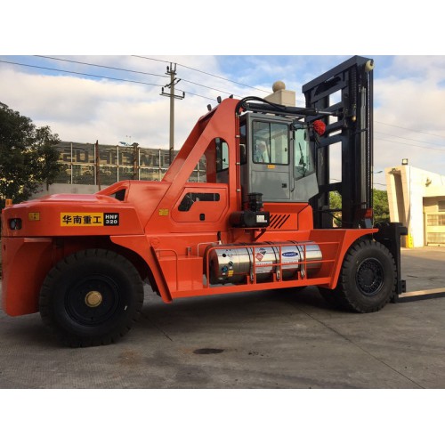 天然气32吨叉车-重型集装箱LNG32吨叉车价格型号