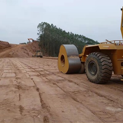 冲击式压路机租赁 一站式冲击压路机 租赁 施工