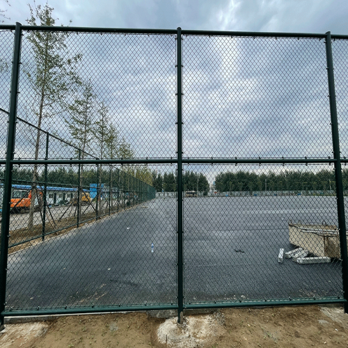 篮球场浸塑防护网 3m高墨绿色运动场护栏网
