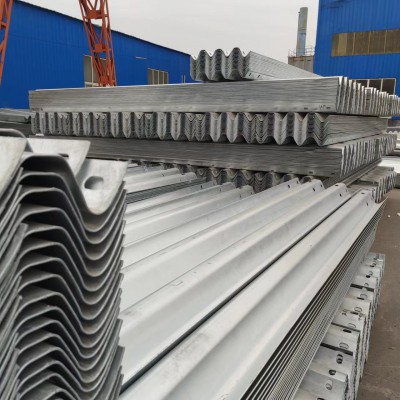 乡村波形护栏 波形护栏价格