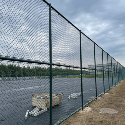 体育场包塑勾花网 网球场围网