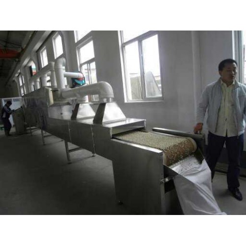 五谷微波烘烤熟化设备,开心果坚果微波烘烤设备