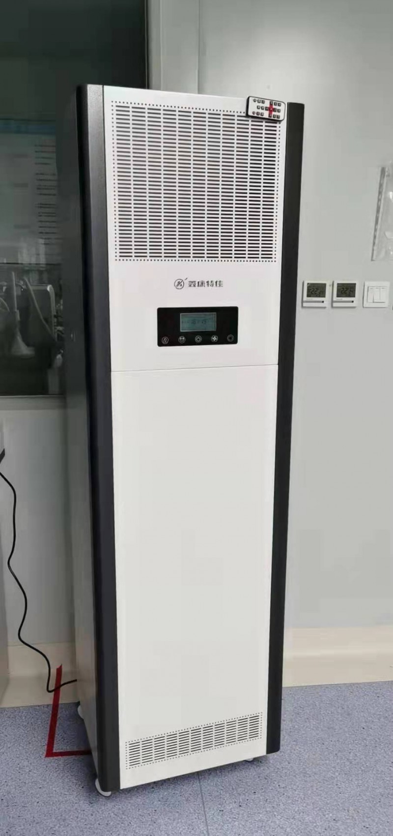 等离子空气消毒机柜机1