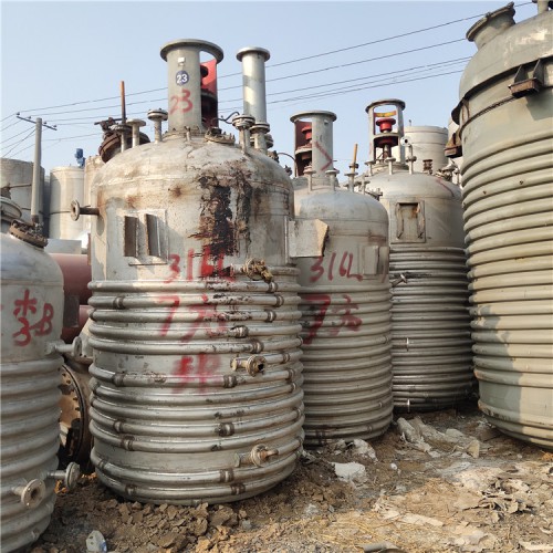 二手不锈钢外盘管反应釜 安装调试