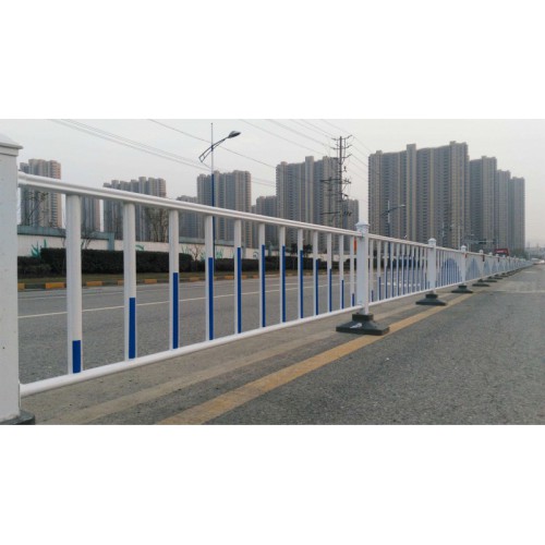 市政公路护栏 道路护栏 机非隔离护栏 路中央白色隔离护栏