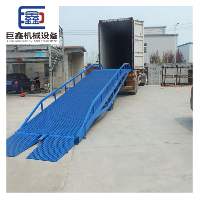 移动式登车桥 物流移动装卸货平台 叉车卸货登车桥