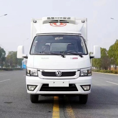 东风途逸柴油冷藏车