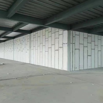 聚苯颗粒隔墙板