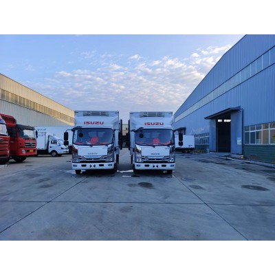 五十铃M100冷藏车
