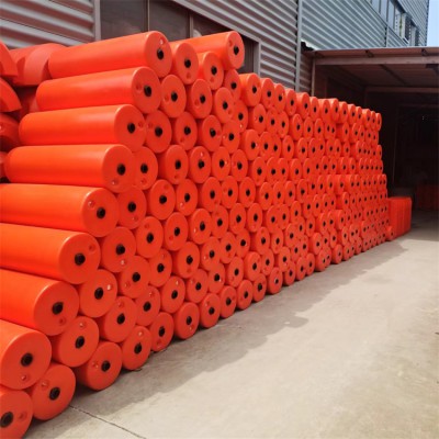 水面一体式拦污浮筒