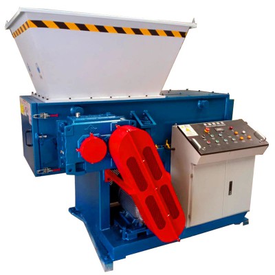 旧衣服撕碎机 单轴撕碎机 废布料撕碎机设备