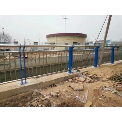 桥梁防护围栏订购厂家