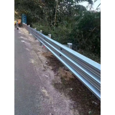 路护栏成本多少钱