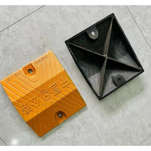 减速带铸铁 公路缓冲垫 铸钢实心减速板350规格齐全