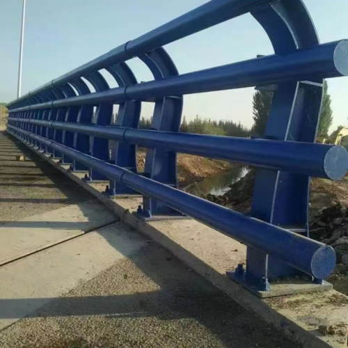 桥梁防护栏多少钱