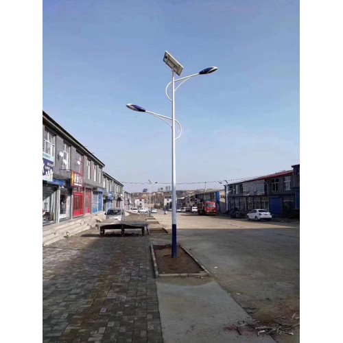 太阳能路灯维修 太阳能路灯电池更换 太阳能路灯电池维修