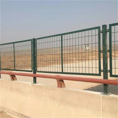 围墙园林铁丝网