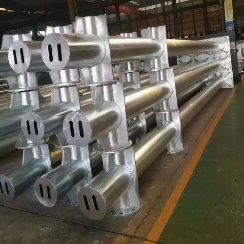 镀锌交通标志钢杆