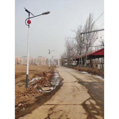 安装太阳能路灯多少钱一台6米杆 济南太阳能路灯厂家