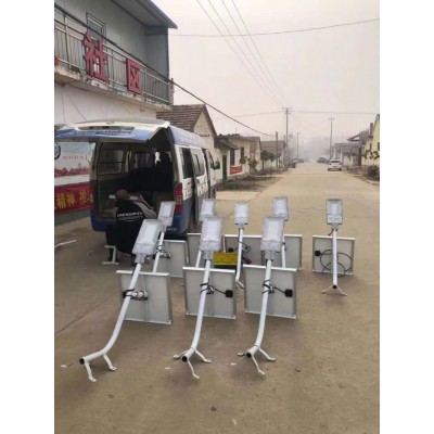 装在墙上的抱箍太阳能路灯 河北路灯厂家