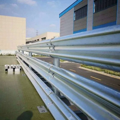 防撞热镀锌护栏板