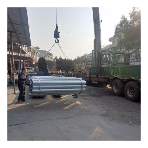 道路边侧护栏板多少钱一米