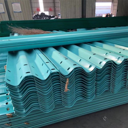 GR-C-4E喷涂两波蓝色护栏