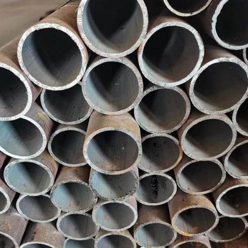 BJ770臂架管 吊机无缝钢管 重机无缝钢管