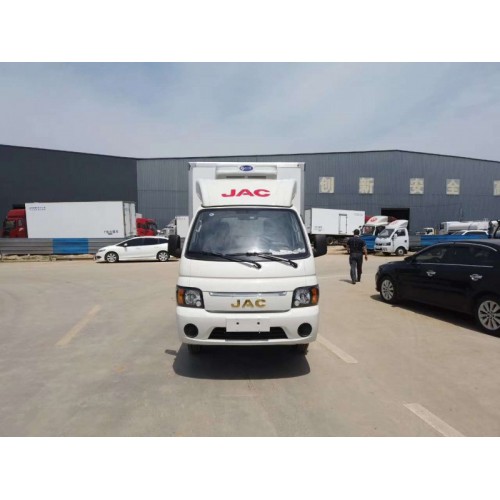 江淮小型牛奶运输冷藏车