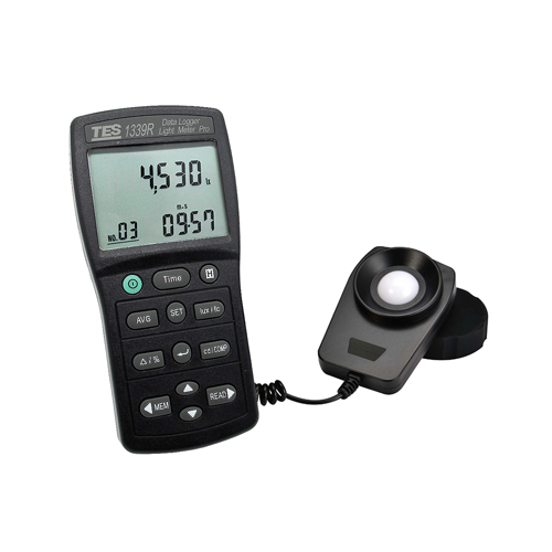 TES 1339/R数字zhuanye照度计