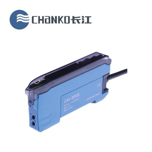 CX6系列加强型智能光纤传感器 CX6-DN10光纤放大器