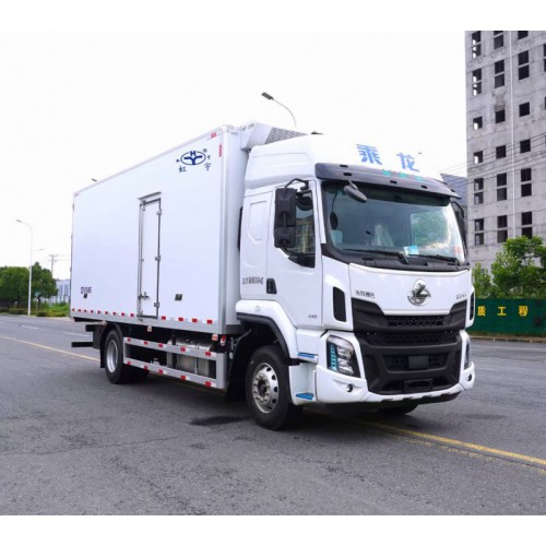 柳汽乘龙H5 6米8冷藏车