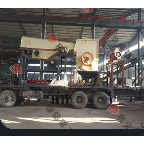箱式重锤移动破碎站