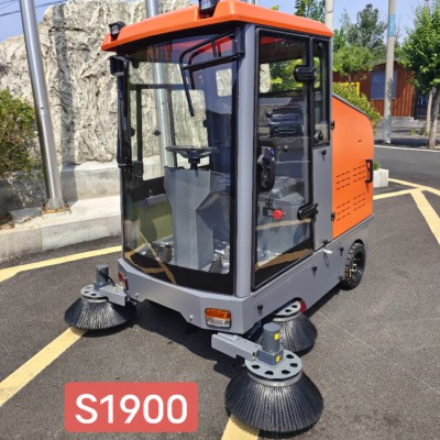 启润扫地车