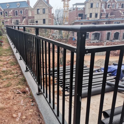 锌钢护栏