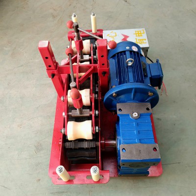 大功率变频调速电缆输送机