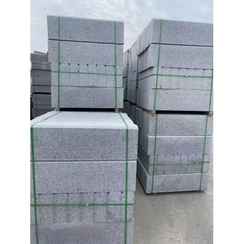 芝麻灰路缘石批发厂家