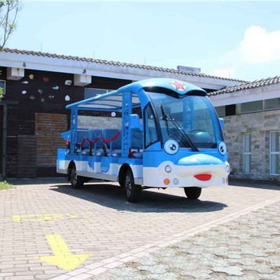 14座蓝色可爱造型海豚款电动观光车厂家园区景区游客接待车