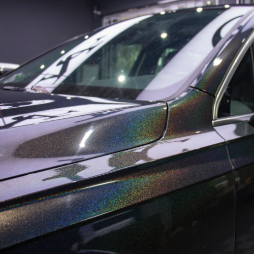 汽车改色膜奥迪q7镭射黑